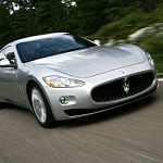 Источник: на Лужской трассе сегодня был сожжен автомобиль «Maserati»