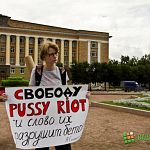 Новгородка Елизавета Мусатова встала на защиту Pussy Riot 