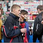 Новгородскую продавщицу осудили за продажу пива несовершеннолетней 