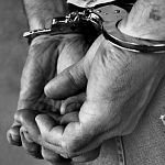В Боровичах полицейские задержали пьяного эксгибициониста