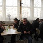 Бездомных в Великом Новгороде кормят на 60 рублей в день 