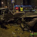 Ночная авария на проспекте Мира, 6: фоторепортаж