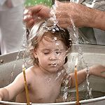 РПЦ вынесла решение по вопросу крещения детей, рожденных от «суррогатных матерей»