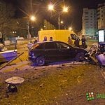 Двое подростков в Великом Новгороде попали в страшную аварию на машине, которую взяли покататься