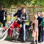Байкеры подарят новгородским детдомовцам праздник