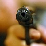 В Великом Новгороде предъявили обвинение охраннику, застрелившему покупателя