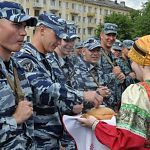 107 новгородских полицейских вернулись из Дагестана