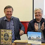 «Коренные новгородцы» оспорили закупку новгородским правительством книги Виктора Смирнова 