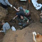 В Новгородской области нашли самоходку и могилу ополченцев, убитых немецкими парашютистами 