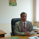 Крестецкие депутаты переизбрали Сергея Яковлева главой района