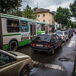 Нагрузка на дороги Великого Новгорода втрое превышает предусмотренную