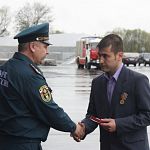 В Новгородской области сторожа наградили за спасение трёх рыбаков