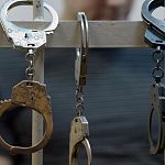 Обвиняемого в убийстве дальнобойщика в Новгородской области освободили в зале суда 