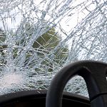 В Новгородском районе погиб водитель УАЗа, врезавшегося в ограждение моста