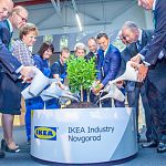 ИКЕА открыла под Великим Новгородом мебельную фабрику с «космическими скоростями» производства