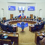Три новгородских депутата уйдут из городской думы в областную