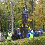 Глава Старорусского района прокомментировал внезапное появление нового памятника 