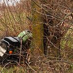 В Новгородской области мотоциклист врезался в дерево 