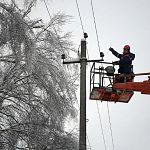 Ремонтные бригады восстановили электроснабжение более 130 населенных пунктов  Новгородской области