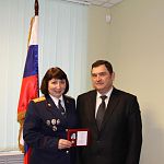 Бастрыкин наградил Екатерину Гилину медалью 