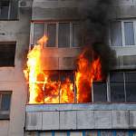 Три человека пострадали на пожаре в Великом Новгороде 