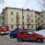 В подъезде дома в Великом Новгороде загорелся электрощиток 