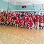 Новгородские волейболисты укротили «Летающий мяч»