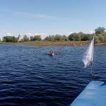 Новгородцы впервые переплыли озеро Ильмень