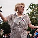Фоторепортаж: Светлана Дружинина торжественно открыла новгородское «Вече» 