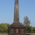  Завершены работы по установке памятника Новгородскому ополчению 1812 года 