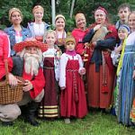 Традиционный детский фольклорный праздник «Потешки Дедушки Мазая» в Чудовском районе