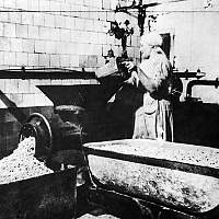 29 декабря 1943 года: возрождение местных предприятий в Ленинграде
