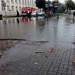 Фотофакт: после ремонта Большой Московской перекресток у «Диалога» в дождь превращается в море 