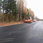 Общественники и журналисты проверили, как идет ремонт дорог на востоке Новгородской области