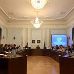 Главный «АнтиДилер» страны предложил новгородским предпринимателям заключить джентльменский договор