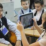 В классические стены новгородских и всех российских школ придет новое цифровое содержание