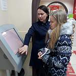 Корпус «За чистые выборы» проверил новгородский МФЦ, в котором год назад встречали Владимира Путина
