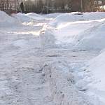Уборка снега в Парфинском районе не проходит просто так