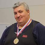 Ветеран-новгородец стал абсолютным чемпионом России по пауэрлифтингу