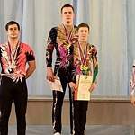 На чемпионате России по спортивной акробатике новгородцы завоевали два золота