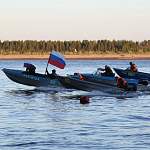 Петровщина в Усть-Цильме: задушевные посиделки у костра и гонки на моторных лодках