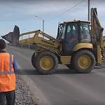 Реконструкция дороги из Великого Новгорода в Хутынь приближается к экватору