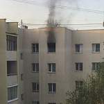 В Великом Новгороде пожарные спасли четверых человек из горящей квартиры