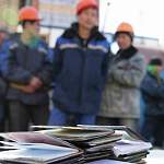 В Чудовском районе задержали 20 нелегальных строителей М-11