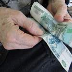 Мошенница из Боровичей вернет обманутой бабушке 500 тысяч рублей