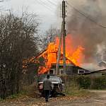 Из-за пожара в Старой Руссе семья осталась без крыши над головой