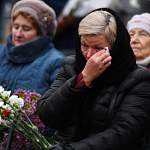Фото: на Румболовской горе почтили память жертв авиакатастрофы над Синаем