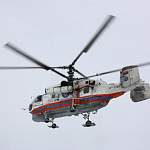Новгородца с переломом шеи эвакуируют на вертолете из Тосно