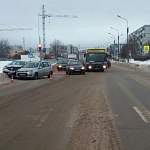 За выходные в Новгородской области пять человек пострадали в авариях с «Рено»