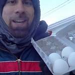 Видео: американец проводит яичные эксперименты на морозе